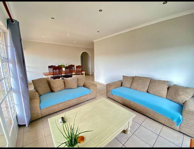 3 BEDROOM HOUSE TO LET IN BAYVIEW